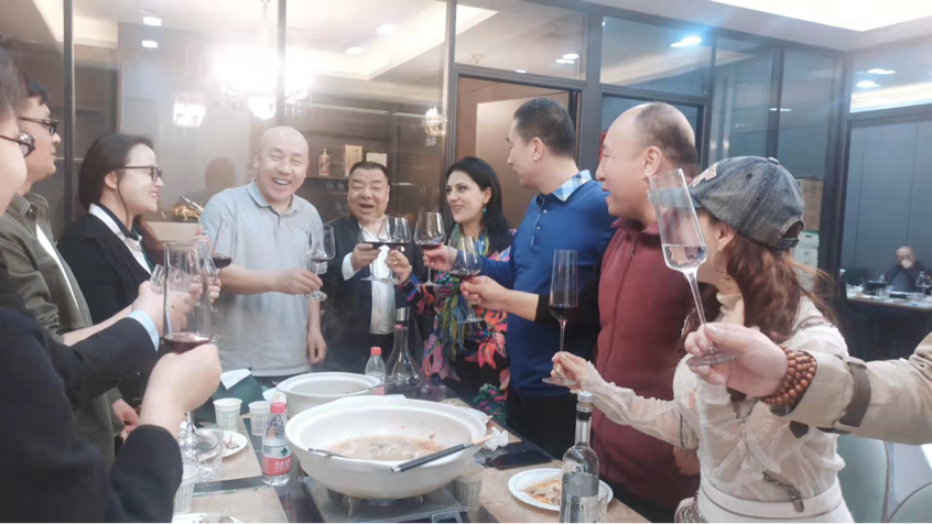 热烈庆祝小骆驼海外仓跨境电商研讨会成功举办