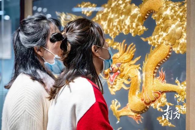 潮州绣娘走进直播间！公益电商培训助力妇女创业