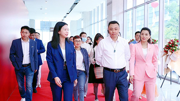 如图片无法显示，请刷新页面