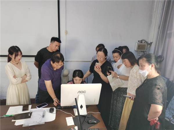 望都县举办2022年电商培训-直播短视频技能培训班