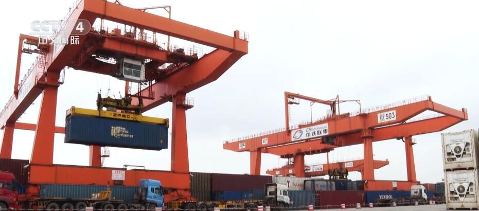 “一带一路”带火跨境电商 中国邮政行业“国家队”拓宽“出海”通道