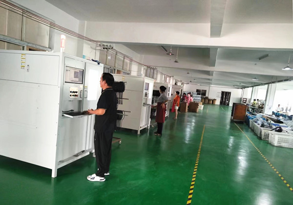 朱湖镇：电商“新引擎”助力产业“加速跑”