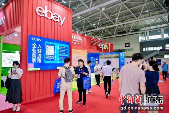 展览现场。组委会 供图 展览现场。组委会 供图