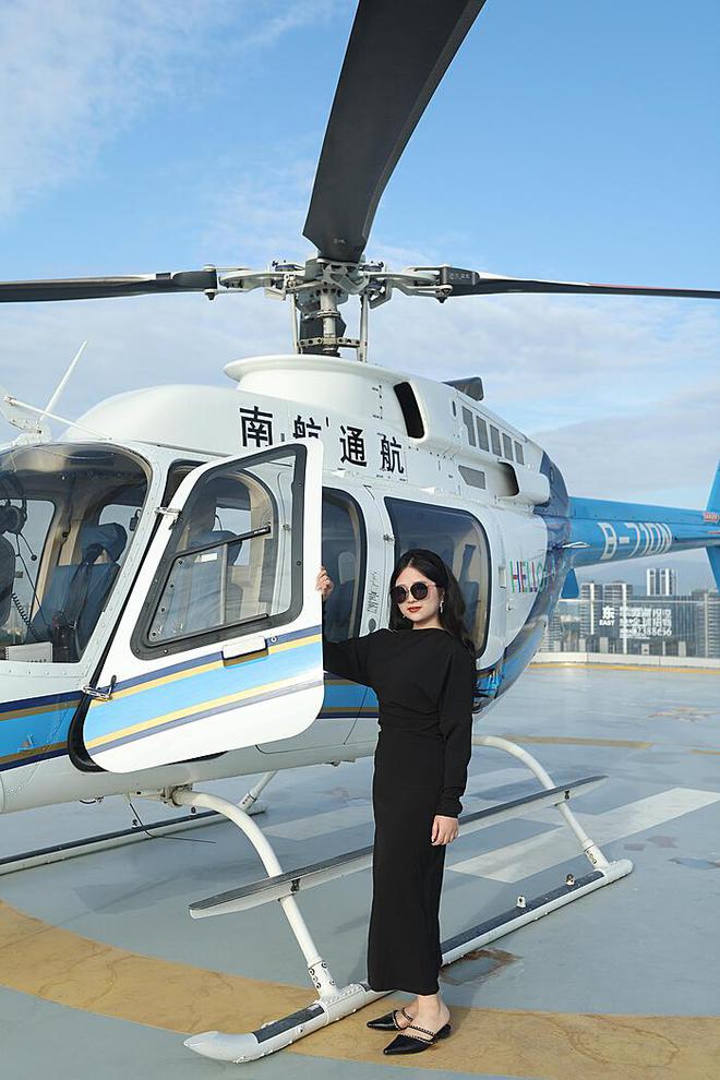 “HELLO水贝”2024水贝电商直播季十强主播出炉！漫游水贝上空 解锁“低空经济”新体验
